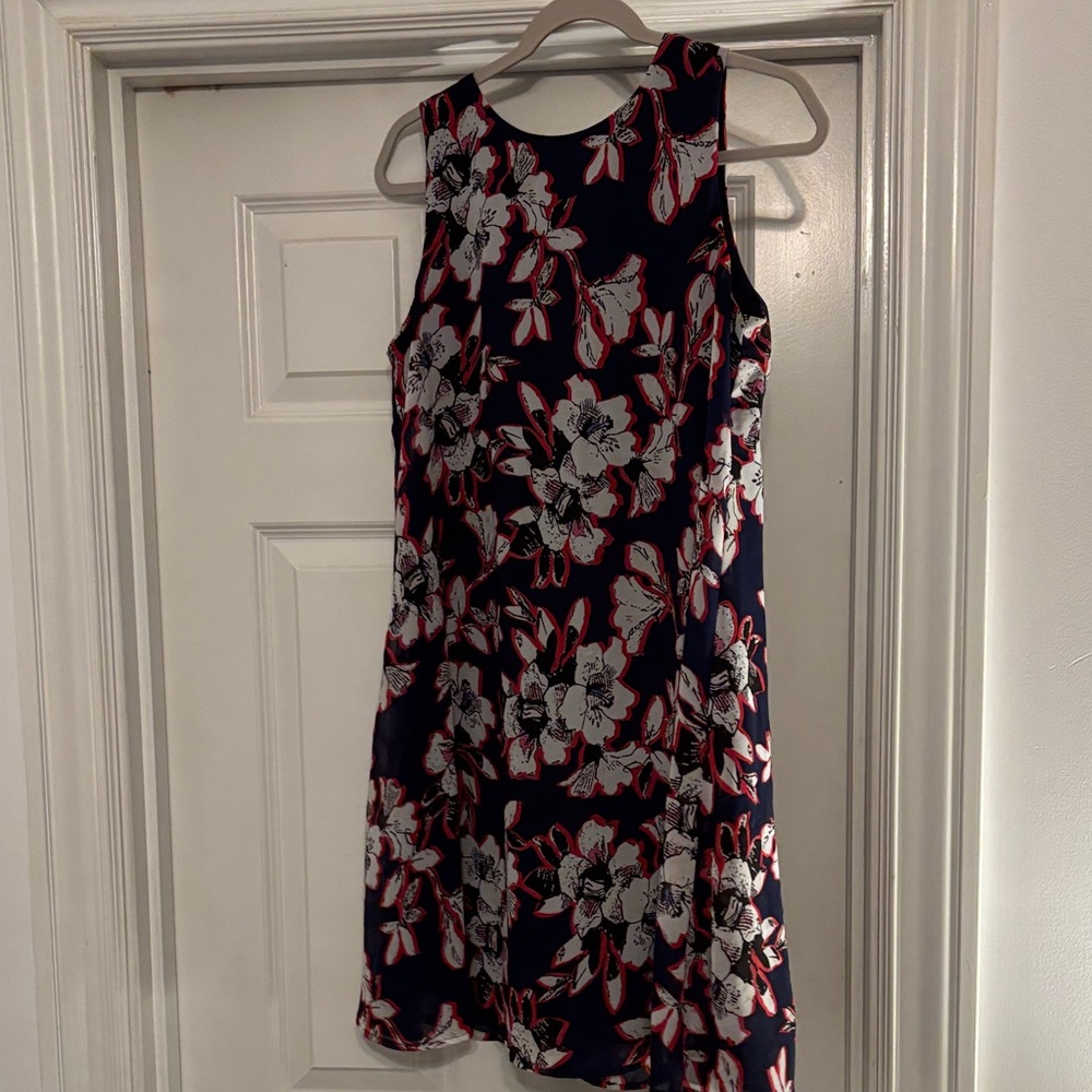 Gabby Skye Navy Floral Shift Dress with Red & White Accents